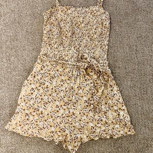 Abercrombie Floral Romper (sz lg)